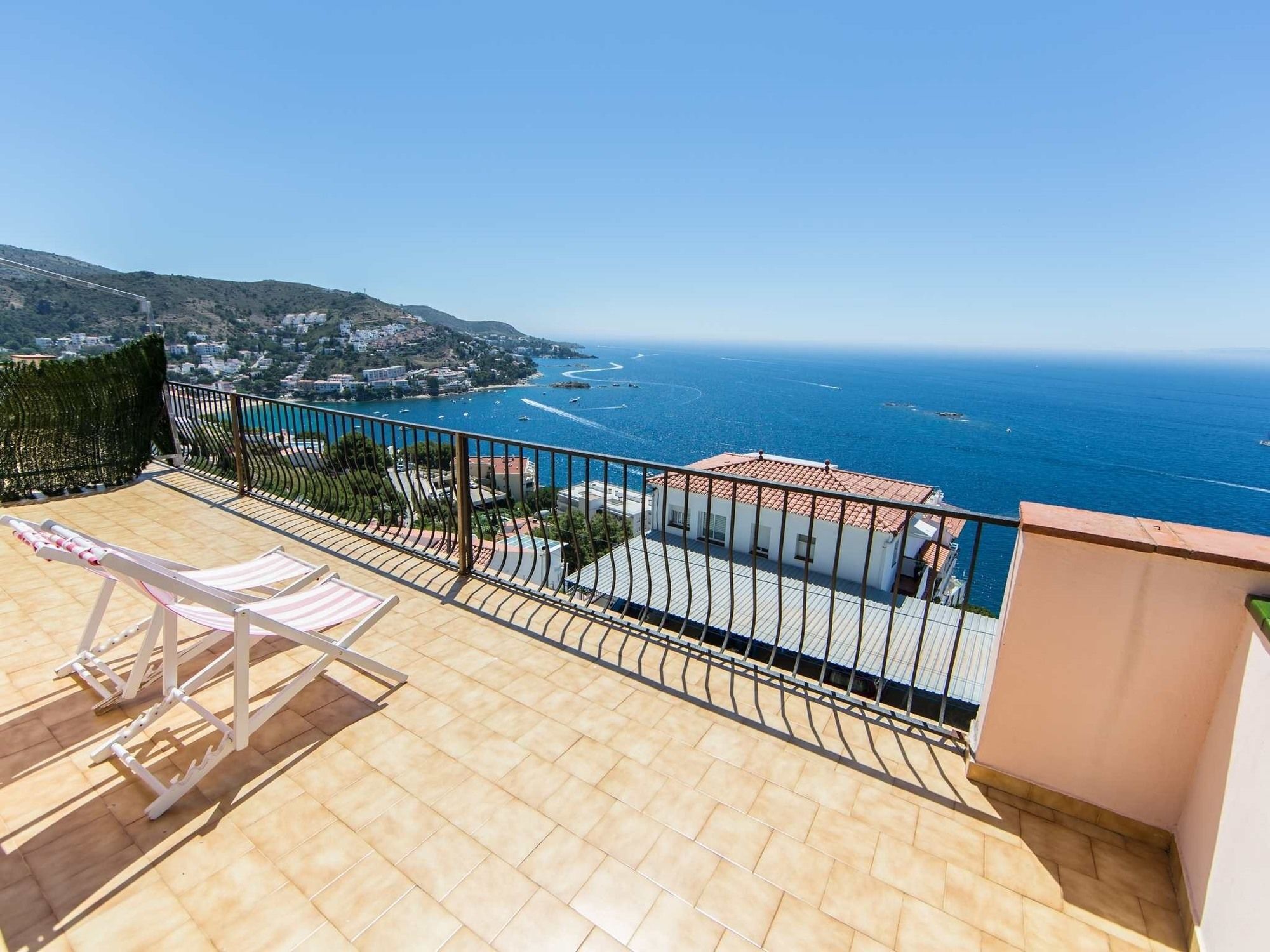 Escapade 2 Apartment Roses Exterior photo